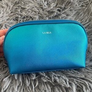 NEW LA MER OCEAN BLUE MAKEUP BAG WITH BURNT ORANGE INTERIOR